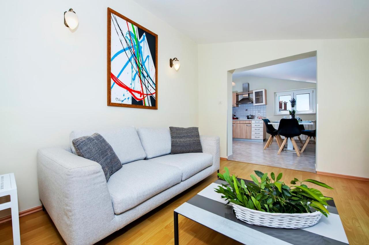 Villa Francesco Rovinj Exteriör bild