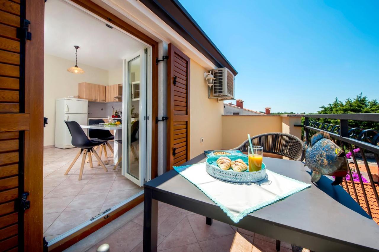 Villa Francesco Rovinj Exteriör bild