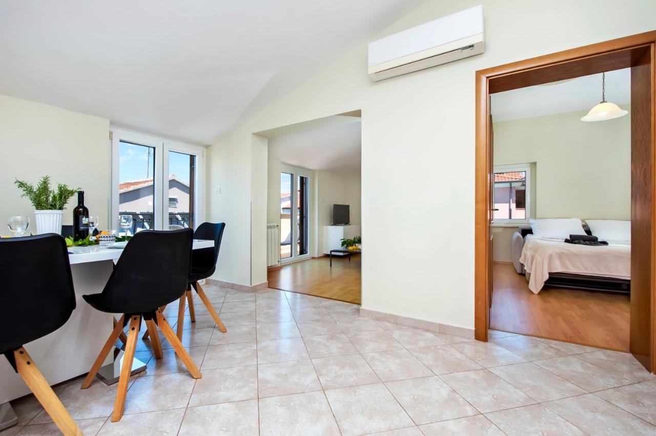 Villa Francesco Rovinj Exteriör bild